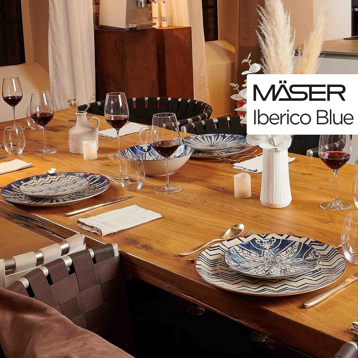 Serviciu de masă MÄSER 934017 Iberico Blue pentru 4 persoane, format din 12 piese, în stil maur, cu diverse modele vintage în alb și albastru, ceramică