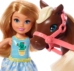 Barbie GHV78 - Club Chelsea Spielset mit Puppe und Pferd, ca. 15 cm, blond, mit Mode und Accessoires, Spielzeug Geschenk für Kinder von 3 bis 7 Jahren