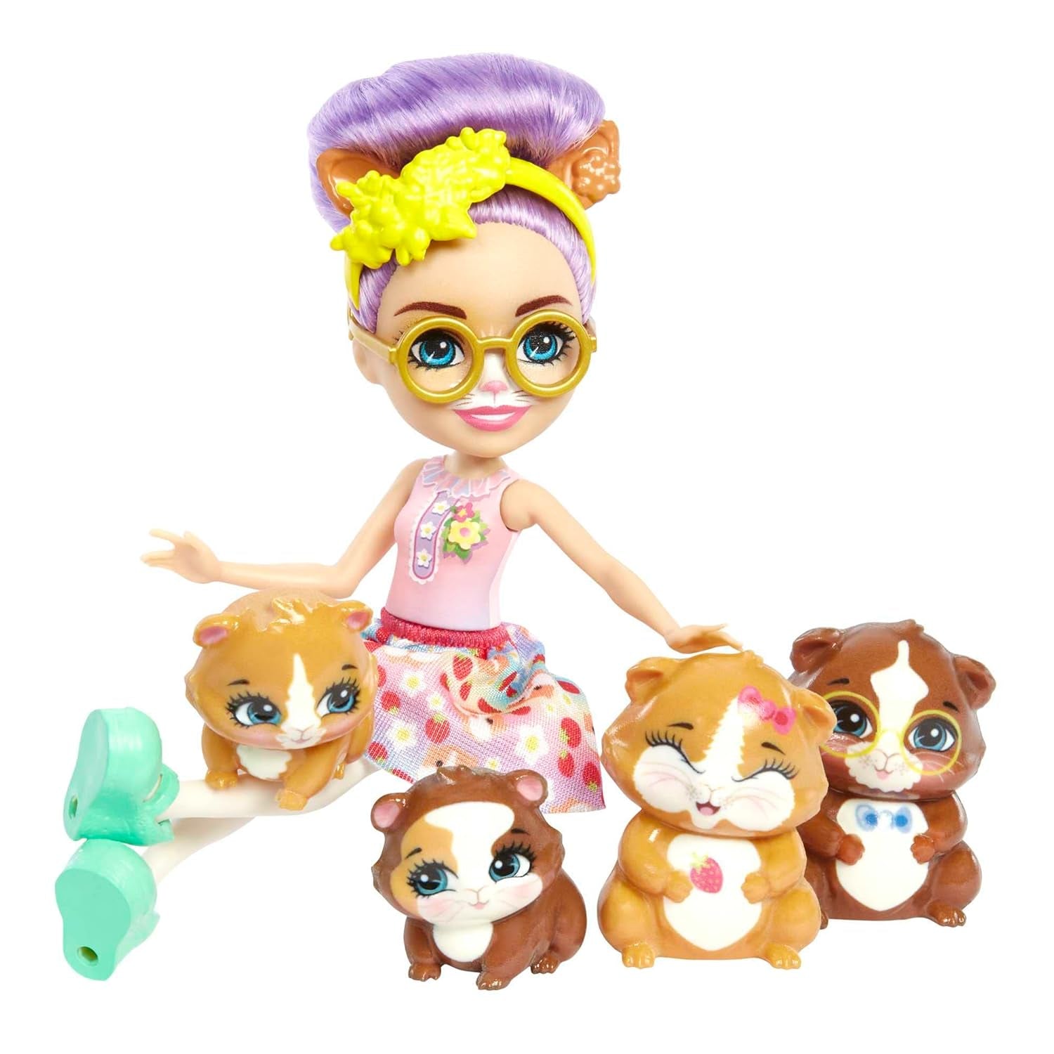 ENCHANTIMALS City-Tails Glee Guinea Pig Family - Păpușă Cobai cu 4 figurine adorabile Cobai, pentru copii cu vârsta de 4 ani și peste, HHB84