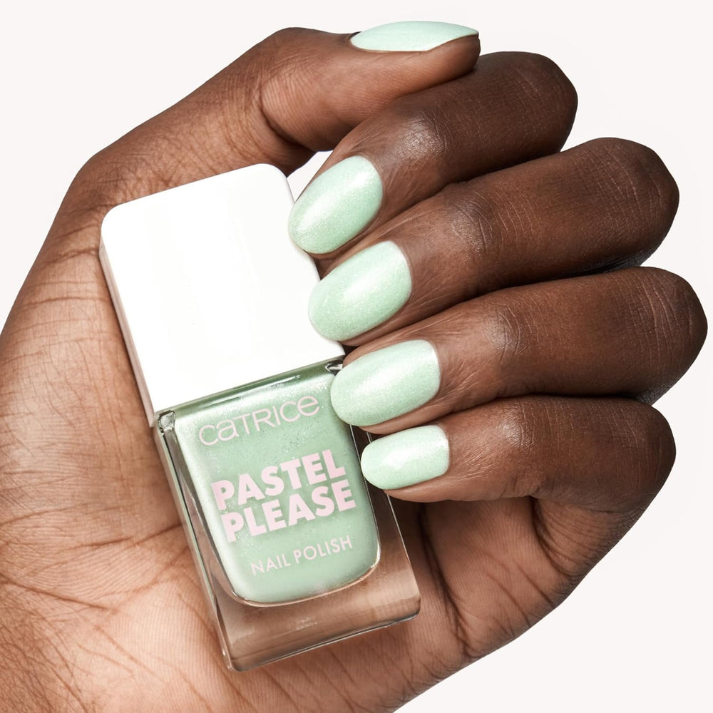 Oja Catrice Pastel Please 040 Mint Breeze, ojă strălucitoare verde deschis, colorată intens, foarte pigmentată, vegană, 10,5 ml
