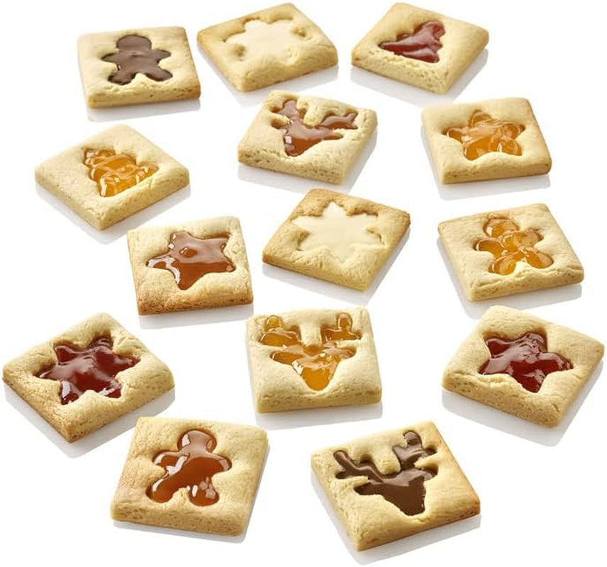 Silikomart - VOILA 'COOKIE' - VACANȚĂ DE IARNĂ - PUZZLE BRAD DE CRĂCIUN PENTRU FURSECUȚI