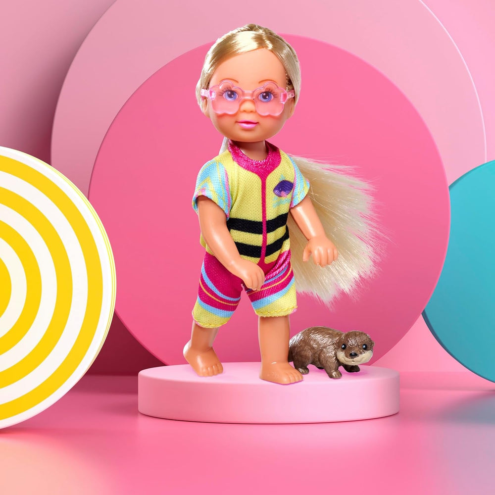 Simba Evi Love Kayak, Spielpuppe Macht eine Kajaktour, mit passender Bekleidung, Helm, Paddel, Sonnenbrille und Otter, 12cm, ab 3 Jahren