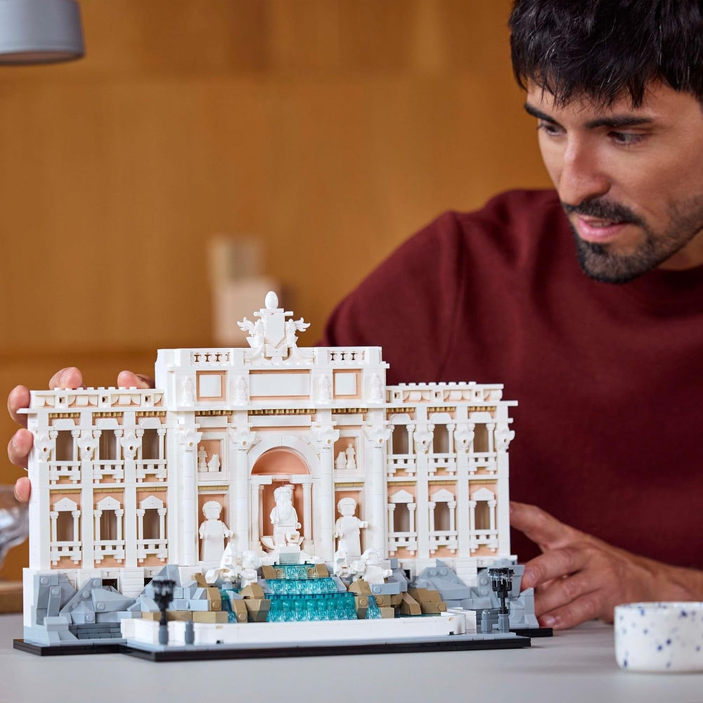 LEGO Architecture Trevi-Brunnen - Modell eines Wahrzeichens von Rom mit Minifiguren Skulpturen - Sammlerstück für das Büro und Wohnzimmer - Geschenk für Erwachsene und Architekturliebhaber 21062