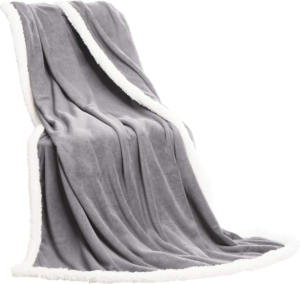 Celinatex Flauschige Kuscheldecke 150 X 200 Cm Hell Blau Decke Sofa Warm Wohndecke Weich Mikrofaser Fleece Oeko-Tex Montreal