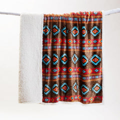 CARSTENS, INC. Wrangler Ultra Premium Throw Blanket, Super Soft, Sherpa Fleece, Oversized, 137.2 X 172.7 Cm, Southwest Horizon Paturi si Cuverturi Carstens, Inc.