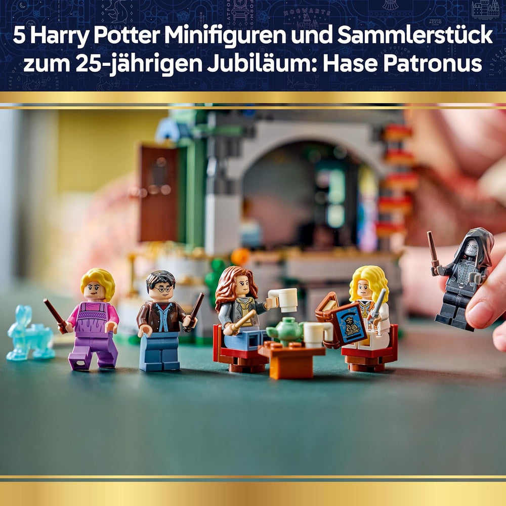 LEGO Harry Potter Luna Lovegoods Haus - Modellbau mit Leuchtstein und 5 Minifiguren - Baukasten DIY Deko fürs Schlafzimmer - Kreatives Geschenk für Mädchen, Jungen und Fans ab 10 Jahren - 76467