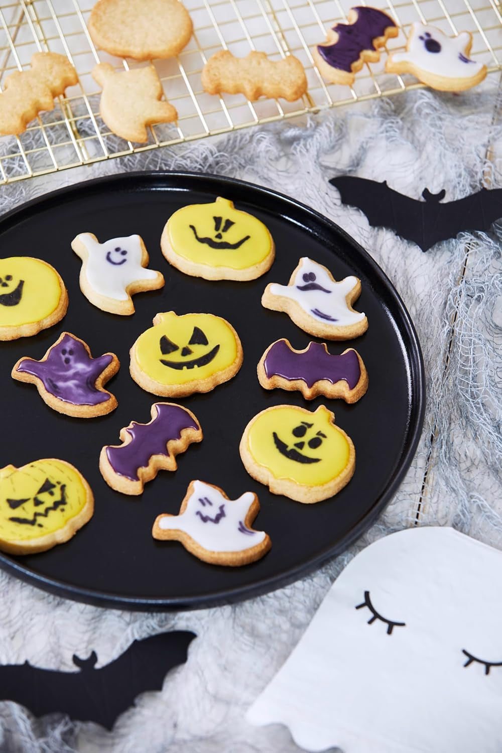 Set de reumplere colorat HEITMANN KREATIV pentru fursecuri și băuturi de Halloween
