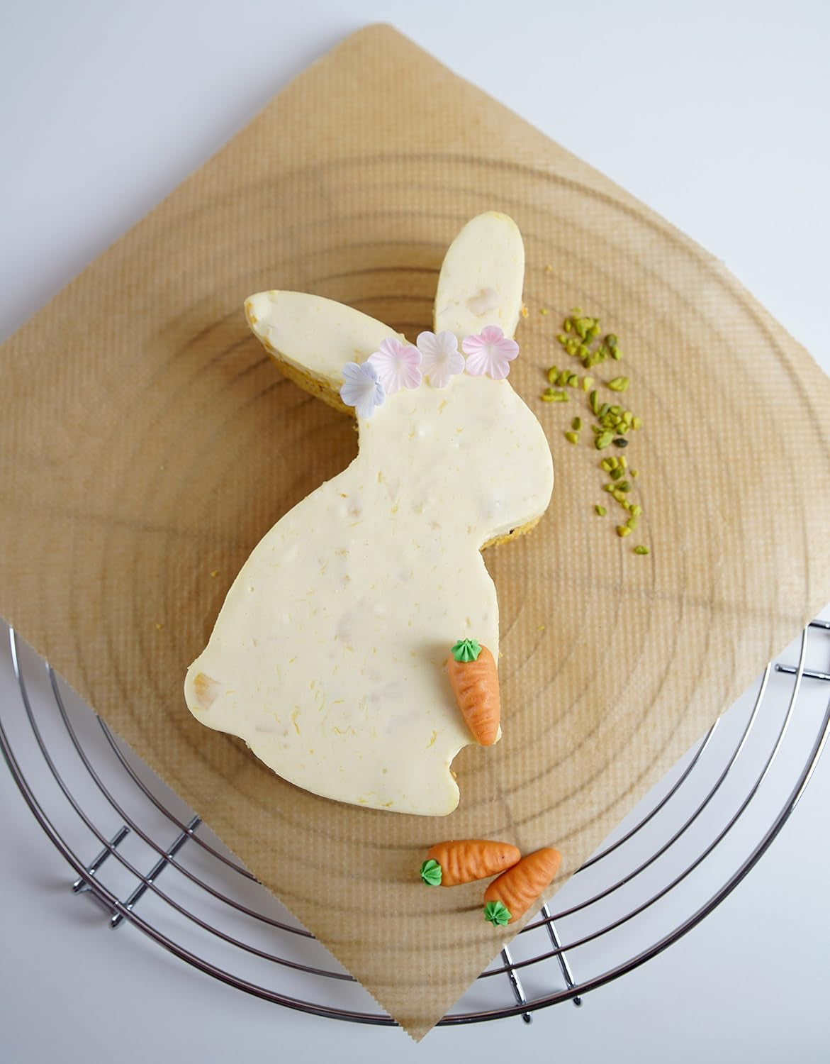 Dr. Oetker - Formă de copt/Formă gigantă pentru fursecuri „Iepure” din seria „Golden Easter”, formă pentru fursecuri, biscuiți și tort într-una singură (culoare: argintiu), cantitate: 1 bucată