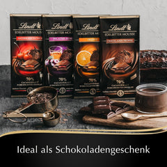 Mousse de ciocolată neagră Lindt cu chili și vișine | Baton 150g | Cu 70% conținut de cacao și umplutură de mousse de ciocolată neagră și chili cu vișine | Baton de ciocolată | Ciocolată neagră