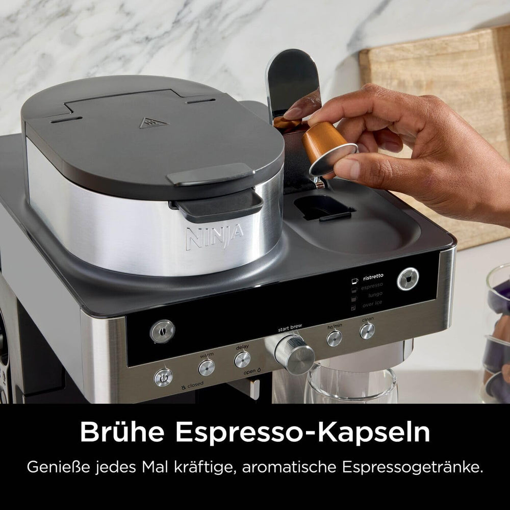 Ninja Prestige Cafetiera Filtrantă 2 în 1 cu Capsule și Spumator de Lapte Integrat, pentru Latte, Cafea cu gheață și Flat White, Negru CFN802EU