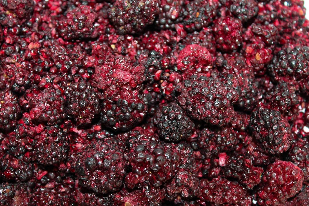 Mure liofilizate întregi 100g - Fructe liofilizate - Fructe uscate liofilizate - Mure întregi liofilizate pentru coacere, decorare prăjituri, gustări, muesli, deserturi Produse deshidratate Naty Shop