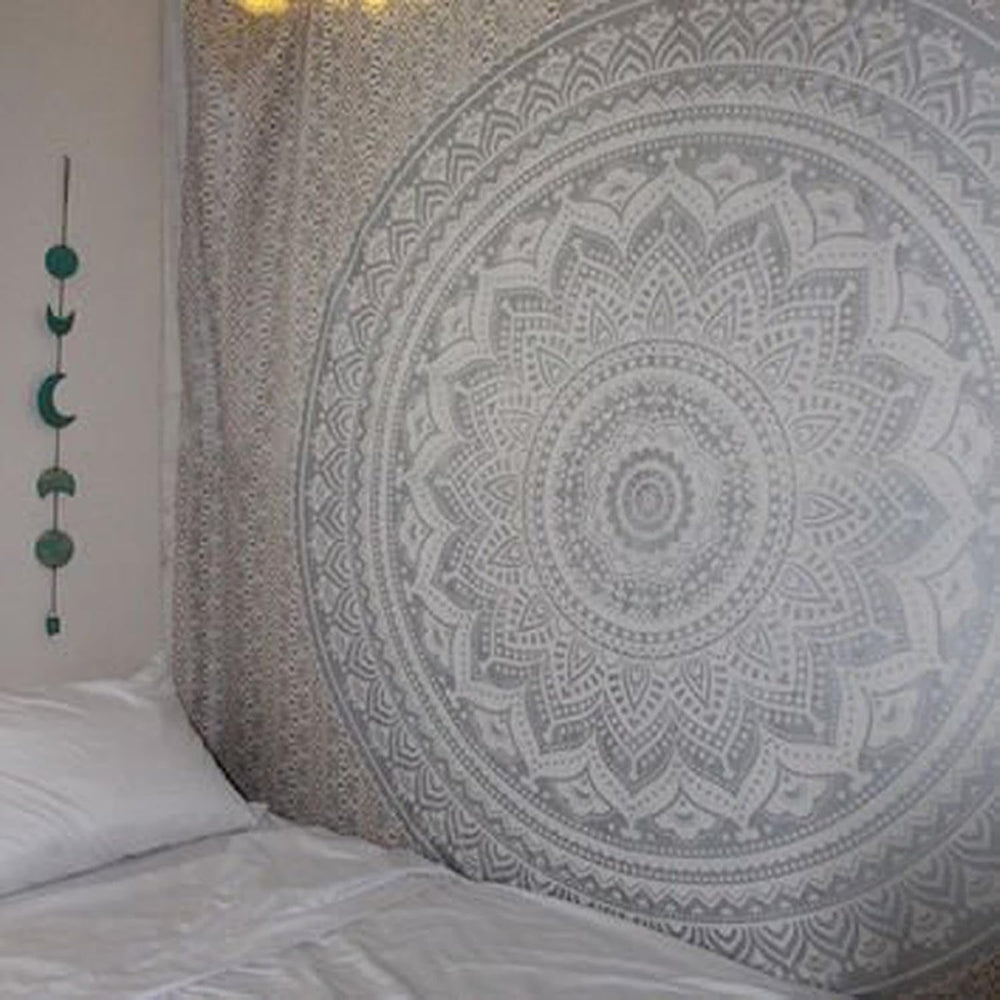 Tapiserie indiana mandala alb argintiu camera estetic panza Casa - Accesorii si Decoratiuni Naty Shop