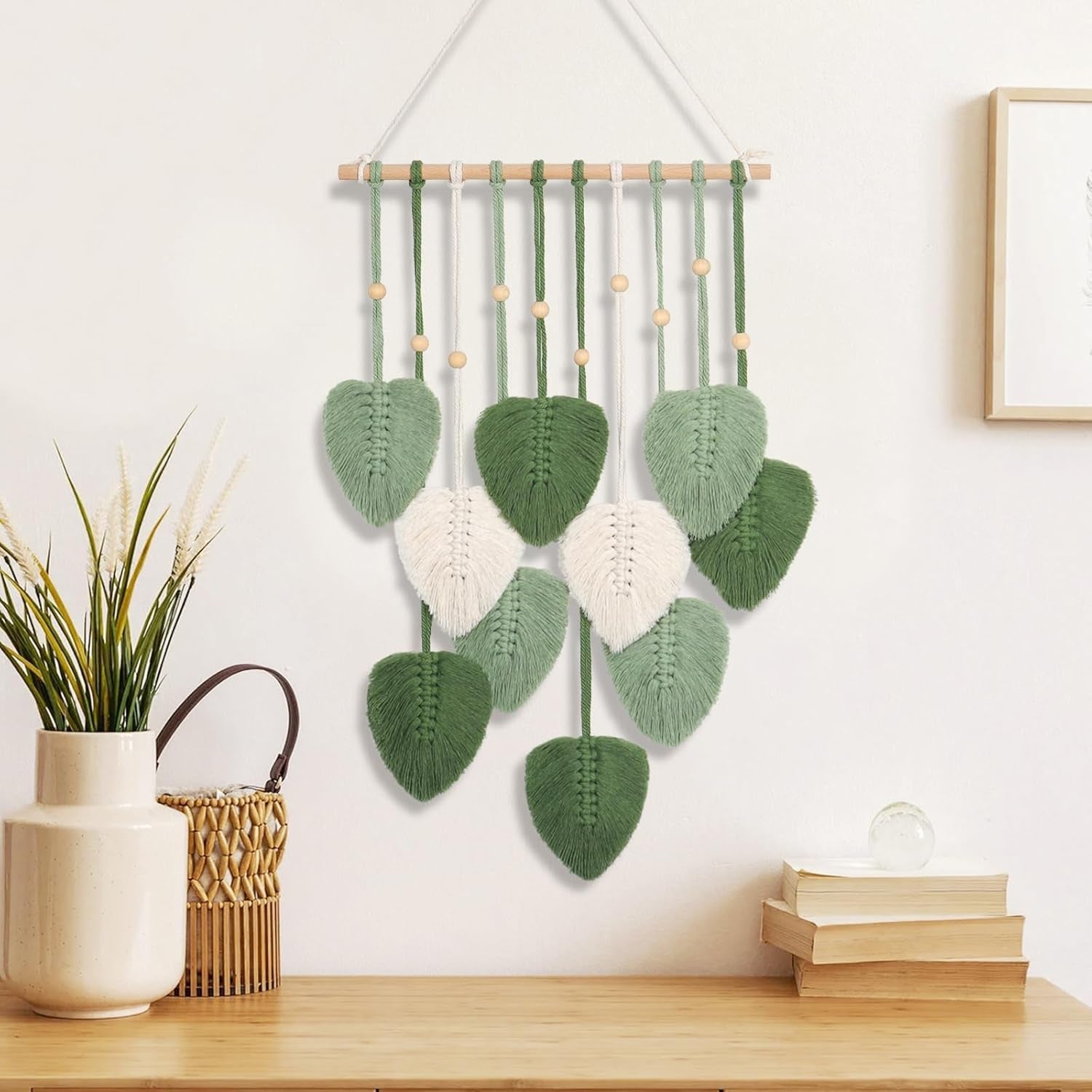 Tapiserie manual margele lemn frunze verzi Casa - Accesorii si Decoratiuni Naty Shop